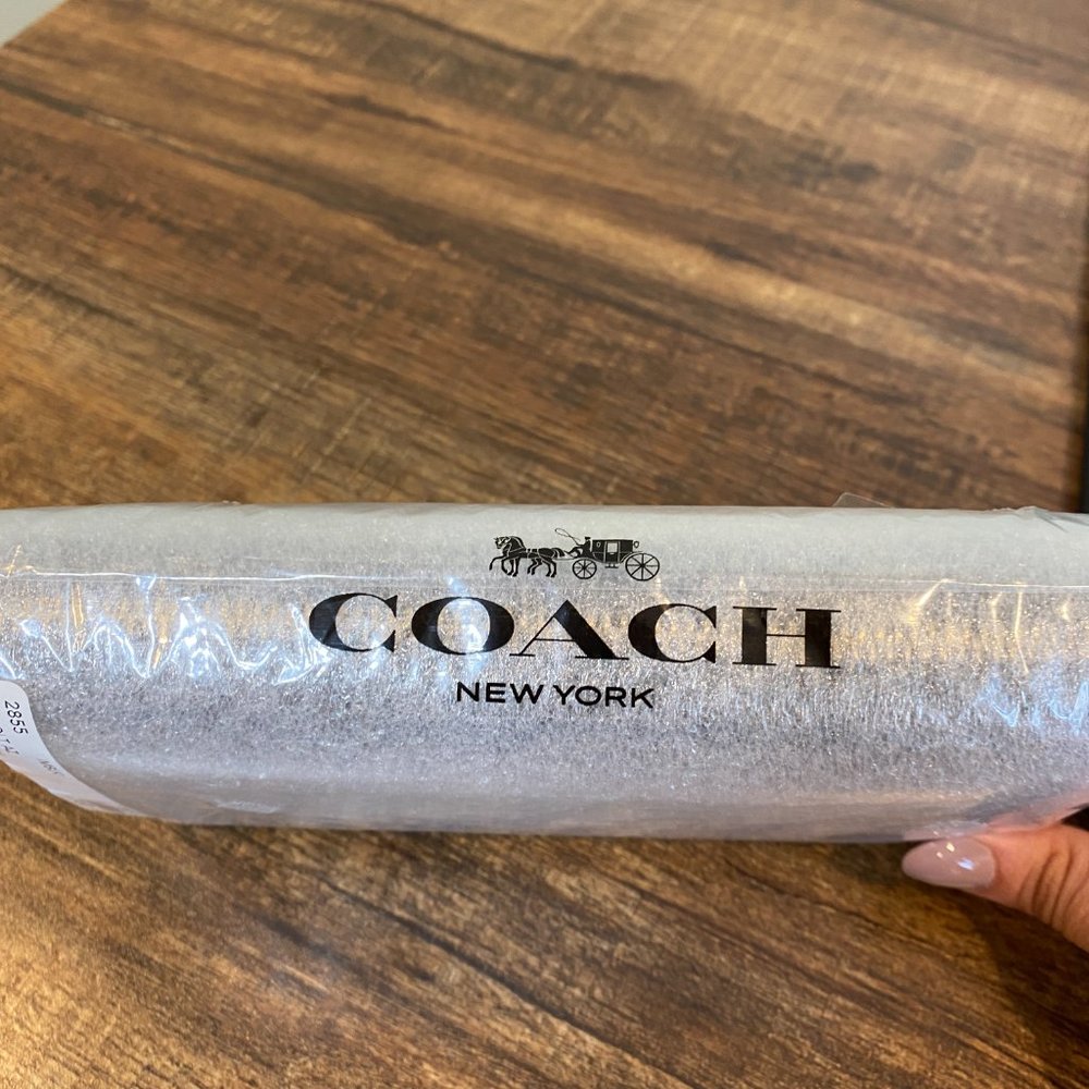 🚀SOLD🧨NWT Coach Accordion Zip Wallet W/ Linear Quilting - Picture 8 of 11